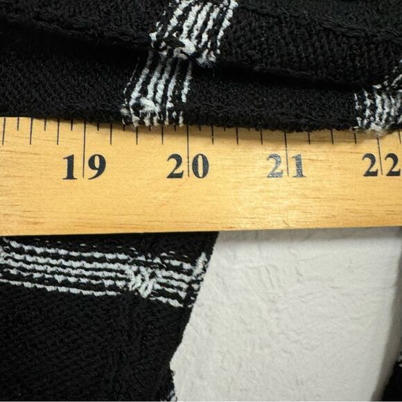 Ming Wang Black White Chunky Knit Sweater Womens M Fringe Preppy Pullover Mock - Picture 10 of 10